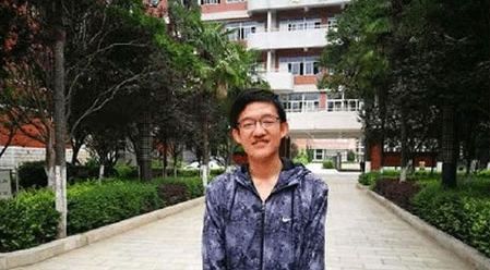 2017年云南高考状元是谁?2017年云南高考状