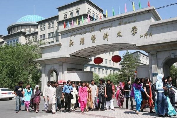 新疆医科大学厚博学院地址宿舍环境怎么样