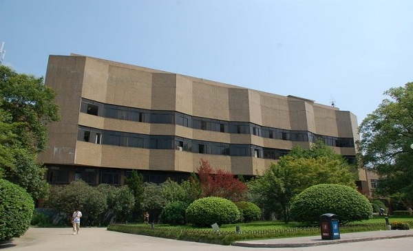 景德镇陶瓷大学科技艺术学院排名2017最新排