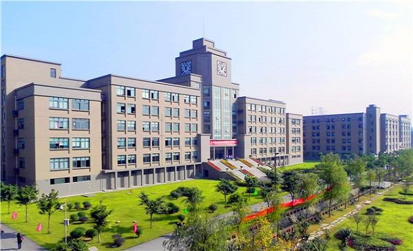 成都信息工程大学银杏酒店管理学院排名2017