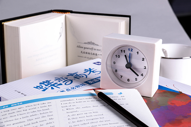 红星照耀中国每一小节概括 红星照耀中国每一小节概括